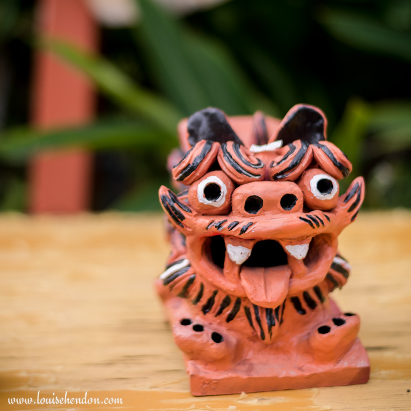 shisas lion dog statues yomitan pottery village okinawa japan