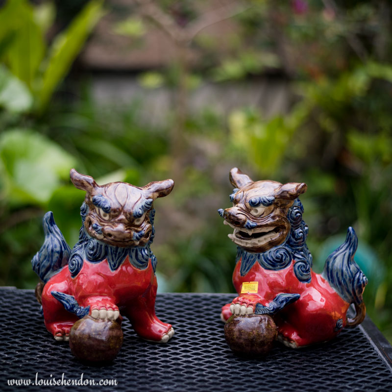shisas lion dog statues yomitan pottery village okinawa japan